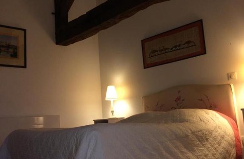 Planioles Bed & Breakfast | chambre dans Prieuré de caractère XVIII siècle