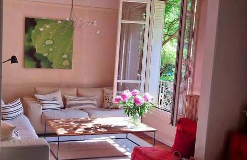 Joinville-le-Pont Bed & Breakfast | Chambre dans une maison de charme au calme en bord de Marne proche transports