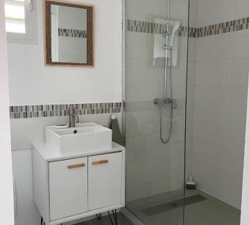 Fort-de-France House | Chambre double bas de Villa