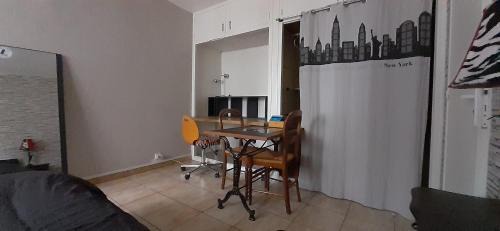 Croix-d'Argent House | Chambre double Greg en colocation
