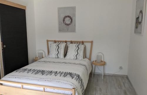 Liergues House | Chambre double indépendante BALI au sein du domaine PASSELOUP