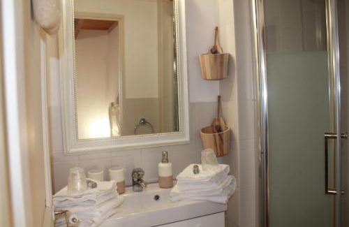 Camiers House | Chambre du Rouard LE RUISSEAU