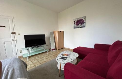 Montceau-les-Mines House | Chambre