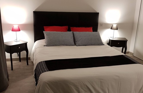 Saint-Georges-de-Didonne Bed & Breakfast | Chambre d'hôtes La Villa 13&15