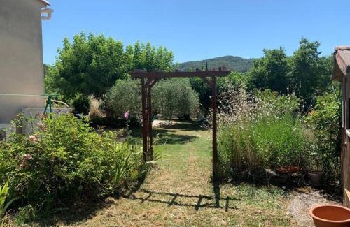 Saint-Romain-en-Viennois House | Chambre douillette avec balcon a 7min de Vaison la Romaine
