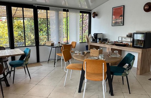 Villeneuve-Minervois House | Chambre Ginkgo au Domaine de l'Aven