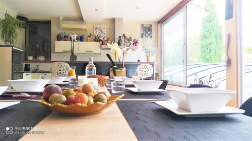 Gaillac Bed & Breakfast | chambre hôte avec piscine - La Vialatte