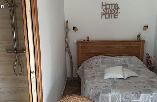La Londe-les-Maures House | chambre indépendante avec jardin privatif