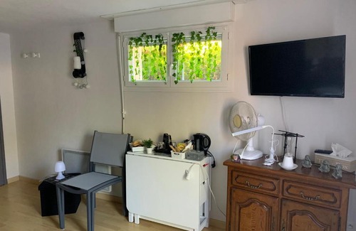 Rilhac-Rancon House | Chambre indépendante confortable et calme !