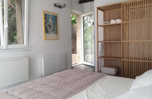 Quartier des Espesses House | Chambre indépendante avec terrasse privée et piscine