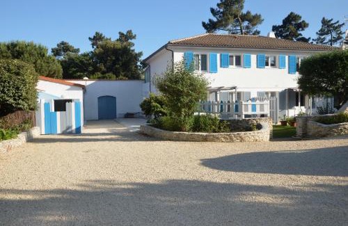 Saint-Trojan-les-Bains House | Chambre indépendante dans une villa