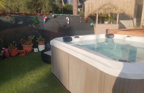 Le Cannet House | chambre jaccuzi vue mer
