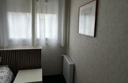 Vaulx-en-Velin Bed & Breakfast | Chambre Mawa Tout Confort