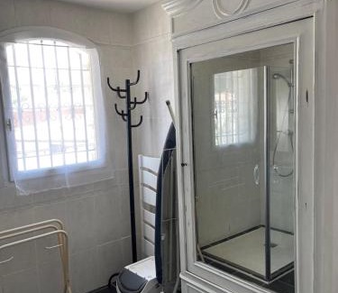 Cornebarrieu House | Chambre meublée