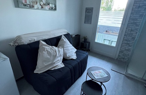 Montelimar Bed & Breakfast | Chambre Mini Studio Avec Cuisine