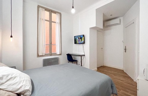 Beausoleil House | Chambre moderne, proche Monaco