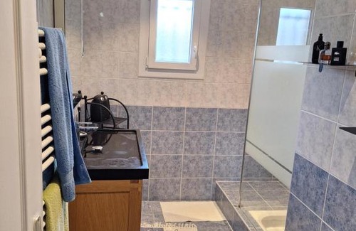 Chassagny House | Chambre Noah chez Laurent