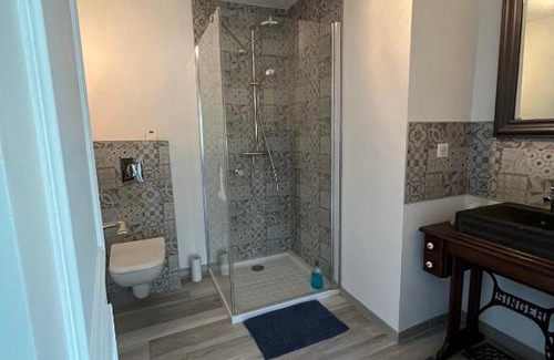 Chanas House | Chambre privée Chiberta