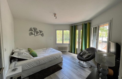 Chanas House | Chambre privée Chiberta
