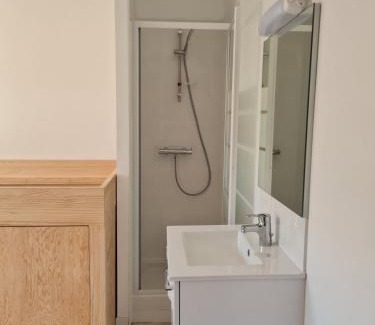 Cenon House | Chambre privée dans maison d’hôtes