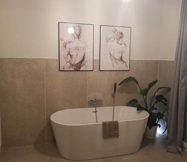 Saint-Sylvestre Bed & Breakfast | Chambre privée luxueuse Villa Monte 0ropa