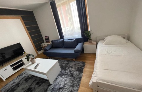 Besancon House | Chambre privée proche centre et gare 2