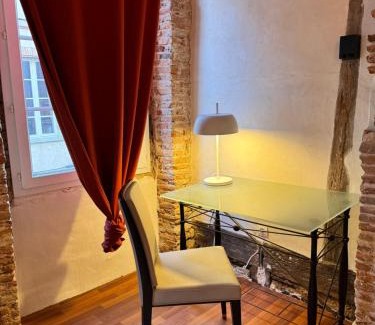 Lavaur Apartment | Chambre privée tout confort centre historique