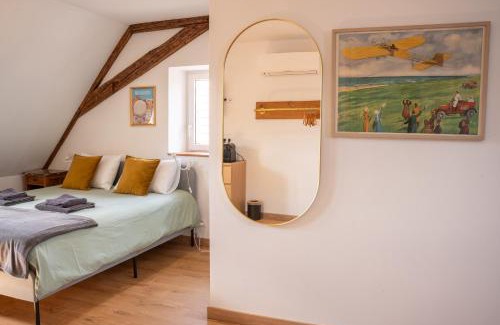 Eguisheim Bed & Breakfast | Chambre Rose des Vents