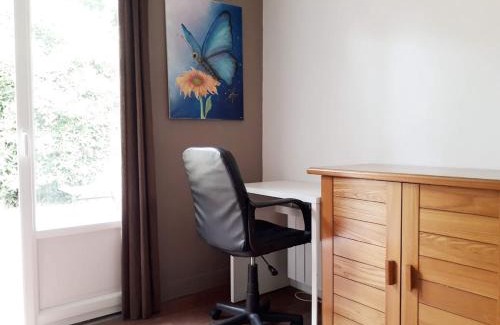 Cestas House | Chambre Salon Sdb Jardin près Bordeaux