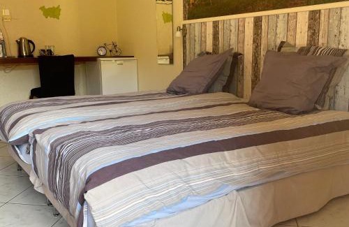 Wisembach Bed & Breakfast | Chambre spacieuse avec salle d'eau privative à Wisembach - FR-1-589-810