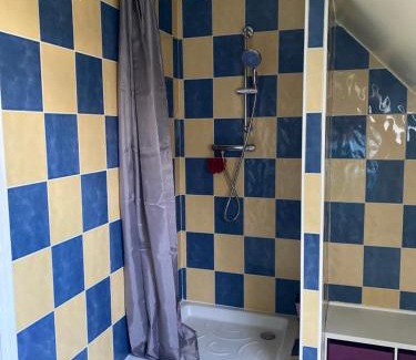 Saint-Corneille House | Chambre spacieuse