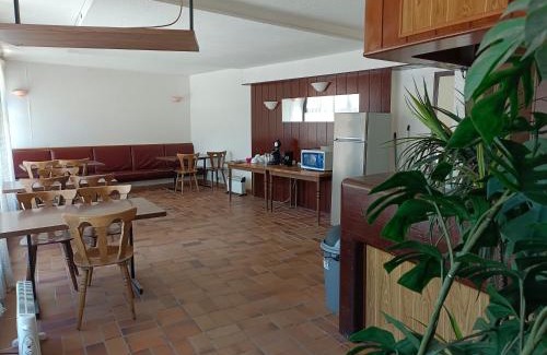 Vallouise-Pelvoux House | Chambre Triple avec Balcon et Salle de Bains Privative 4