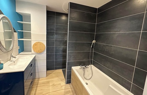 Chaux-Champagny Bed & Breakfast | Chambre Vignoble