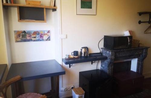 Argenton-sur-Creuse House | Chambres avec salle de bains et cuisine en centre ville Argenton sur Creuse