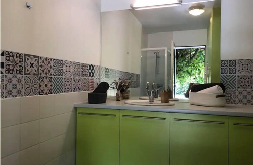 Saint-Morillon Bed & Breakfast | Chambres d'Élisa