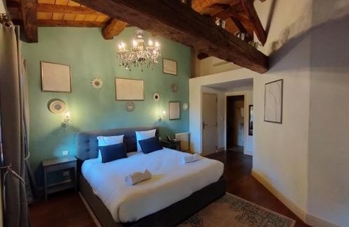 Camiac-et-Saint-Denis Bed & Breakfast | Chambres d'hôtes du Château Camiac
