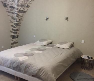Saint-Vincent-les-Forts Bed & Breakfast | Chambres d'Hôtes du Villaret