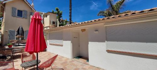 Mediterranee Bed & Breakfast | Chambres d'hôtes Un Eté Sans Fin à 50 m de la plage à Canet plage