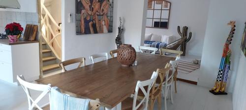Mediterranee Bed & Breakfast | Chambres d'hôtes Un Eté Sans Fin à 50 m de la plage à Canet plage