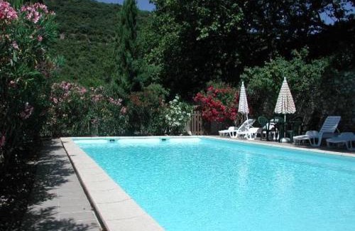 Bedarieux Bed & Breakfast | Chambres d'hôtes Domaine de Pélissols