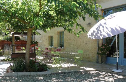 Sainte-Bazeille Bed & Breakfast | Chambres d'Hôtes du Clos Semper Felix