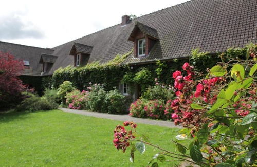Monchaux House | Chambres d'hôtes Edoniaa