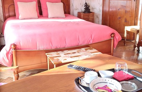 Chateau-Gontier Bed & Breakfast | Chambres d'Hôtes Les Clefs du Bonheur