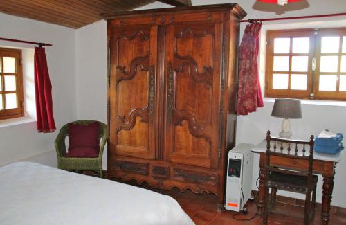 Montbrun-les-Bains Bed & Breakfast | Chambres d'hôtes de l'Abbaye