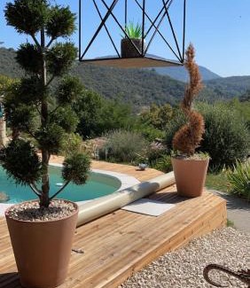 Meyras Bed & Breakfast | Chambres d'hôtes La Storya