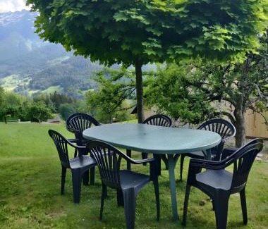 Queige Bed & Breakfast | Chambres D'hôtes Les Glairots -