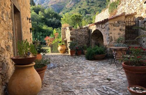 Ville-di-Paraso House | Chambres d'hôtes - Mulino nannaré