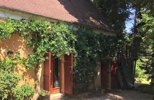 Sainte-Alvere Bed & Breakfast | Chambres d'hotes Les Coustilles