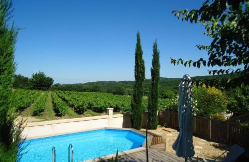 Pougnadoresse Bed & Breakfast | CHAMBRES D'HOTES "MAISON PONS" proche UZES - PONT DU GARD