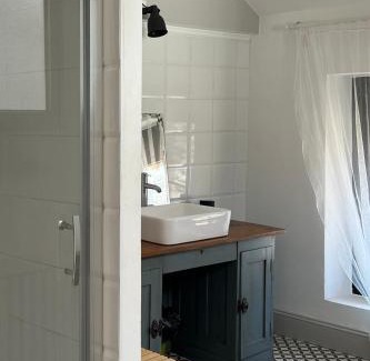 Yssingeaux Hostel | Chambres indépendantes Centre Ville Yssingeaux